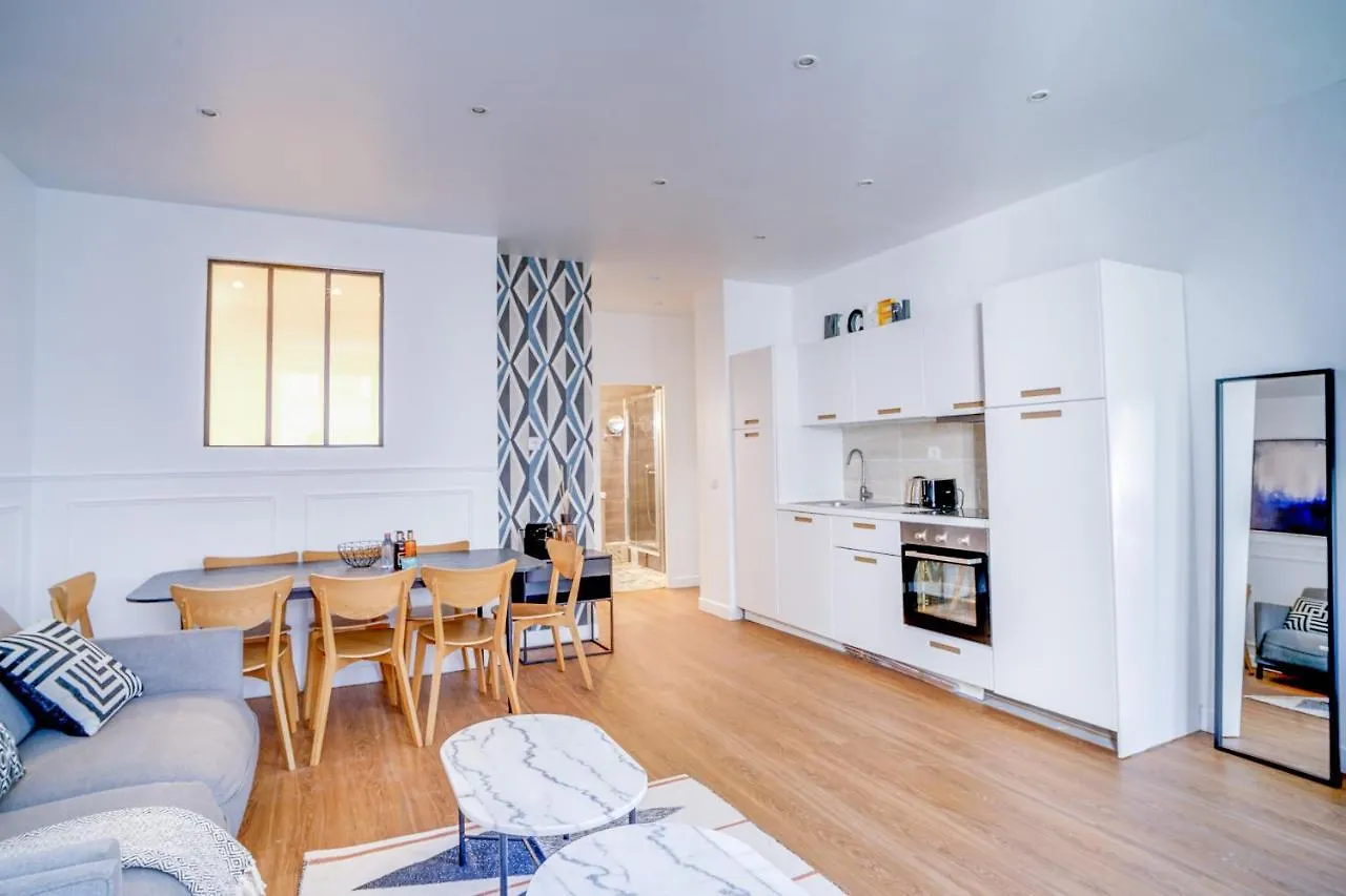 23 - Pretty Parisian Flat In Montorgueil Διαμέρισμα Παρίσι